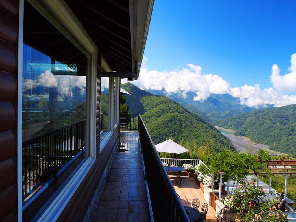 5 Km Villa Renai Exterior photo